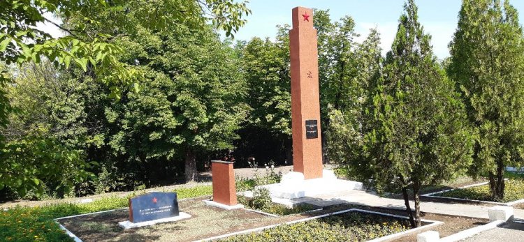 Primul monument reabilitat de conducerea liberala din Calafat este cel al eroilor sovietici