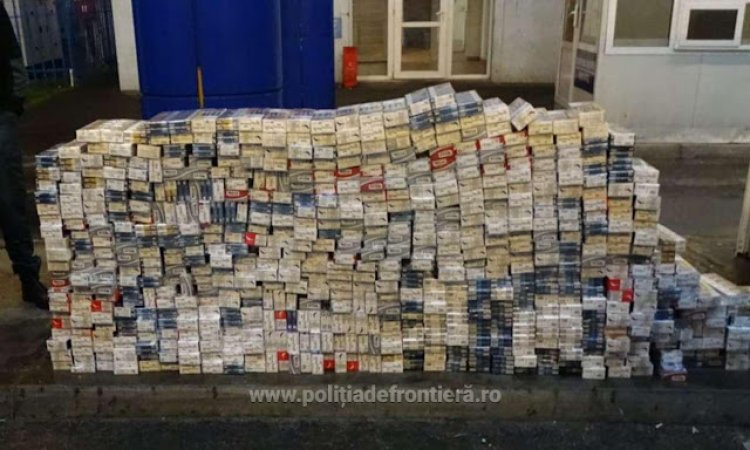 Calafat : Mii de pachete cu țigări, ascunse în uşi de termopan