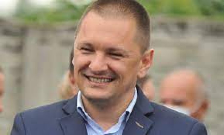 Cosmin Vasile - un președinte modern si fără fițe