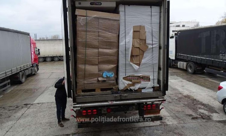 Ţigări de contrabandă, în valoare de 1,4 milioane de euro, depistate într-o remorcă frigorifică la Seaca de Câmp