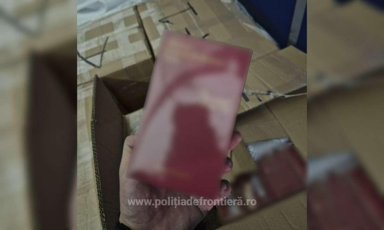 PTF Calafat : Parfumuri susceptibile a fi contrafăcute, în valoare de peste 1.250.000 lei, descoperite de polițiștii de frontieră