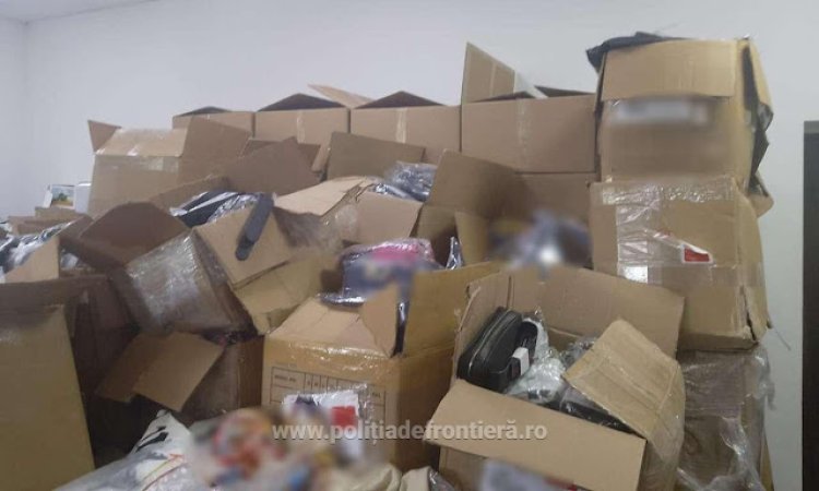 PTF Calafat : Bunuri contrafăcute, în valoare de peste 1.400.000 lei, descoperite de polițiștii de frontieră