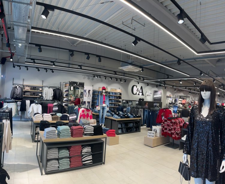 C&A sărbătorește deschiderea unui nou magazin în Calafat