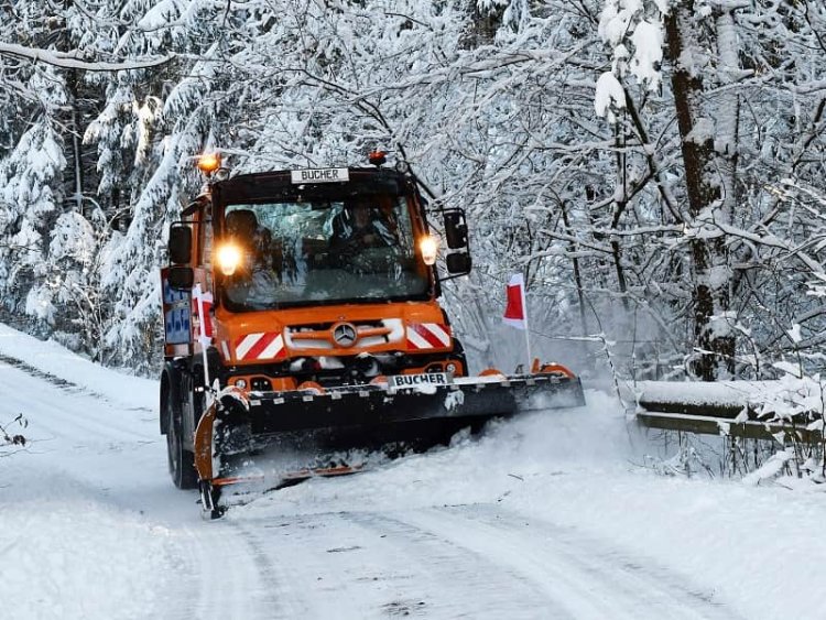 Un primar din Franța a interzis ninsoarea în comuna sa pentru că nu a avut buget să deszăpezească