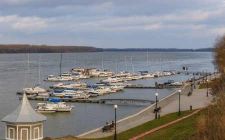 Port turistic la Baba Lupa în Calafat